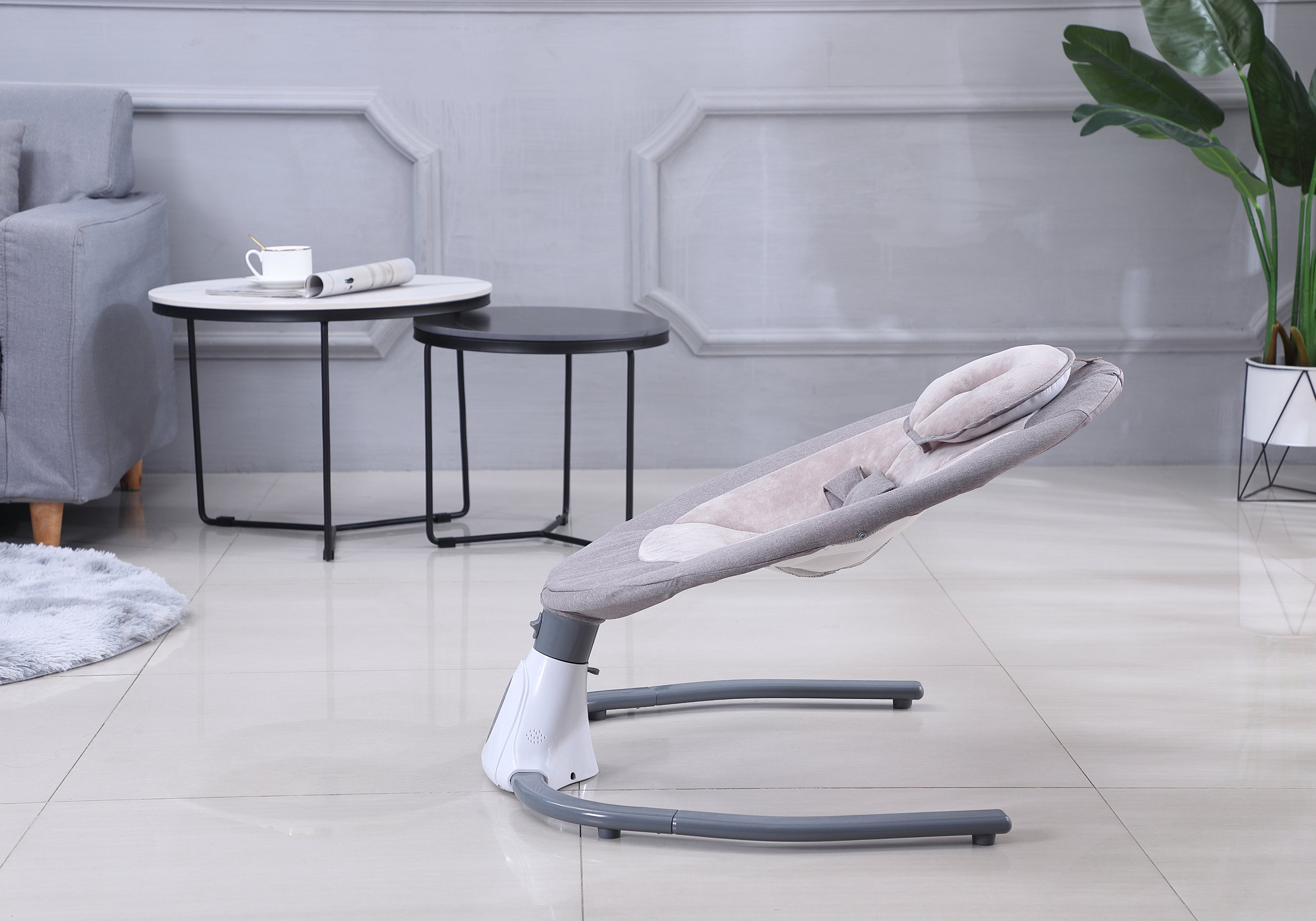 Columpio infantil eléctrico horizontal
