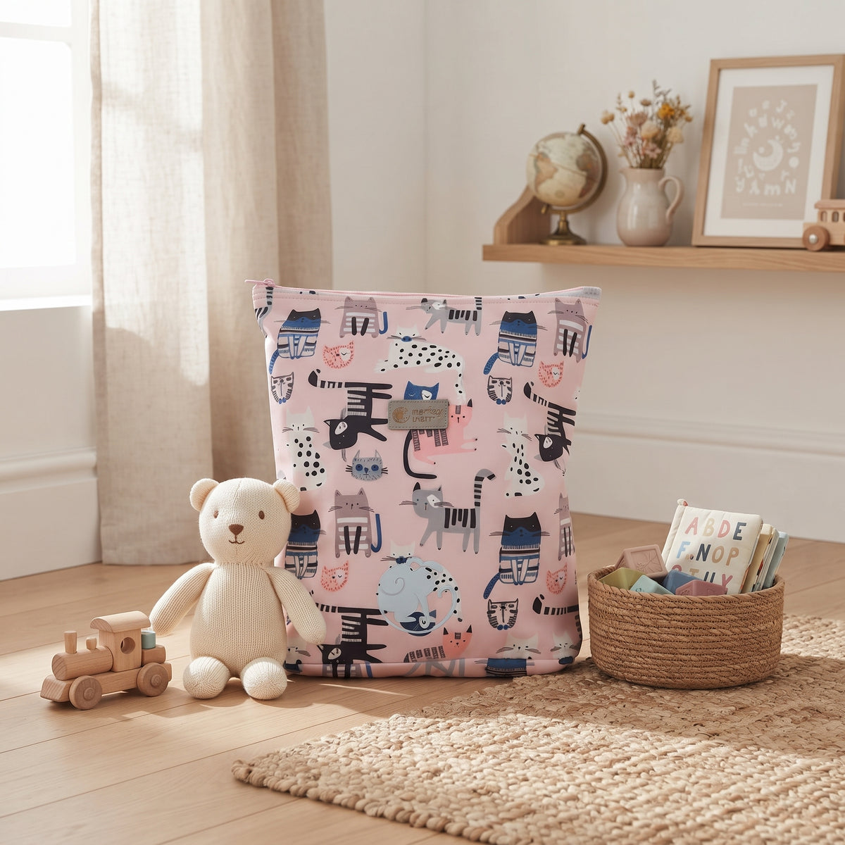 Mochila infantil softshell Monkey Mum® - Gatitos - Rosa