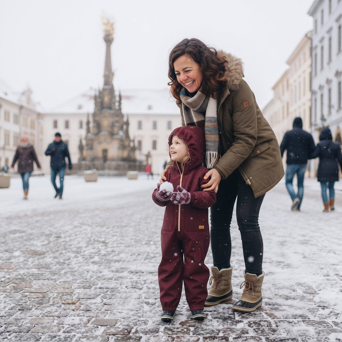 Monkey Mum® Mono infantil de invierno de softshell con borreguito - Caperucita granate - talla 98/104, 110/116