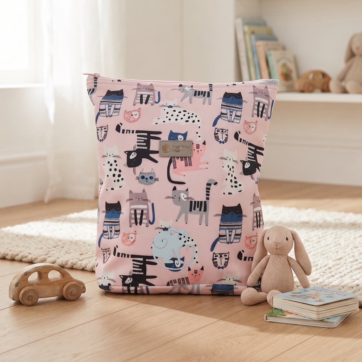 Mochila infantil softshell Monkey Mum® - Gatitos - Rosa