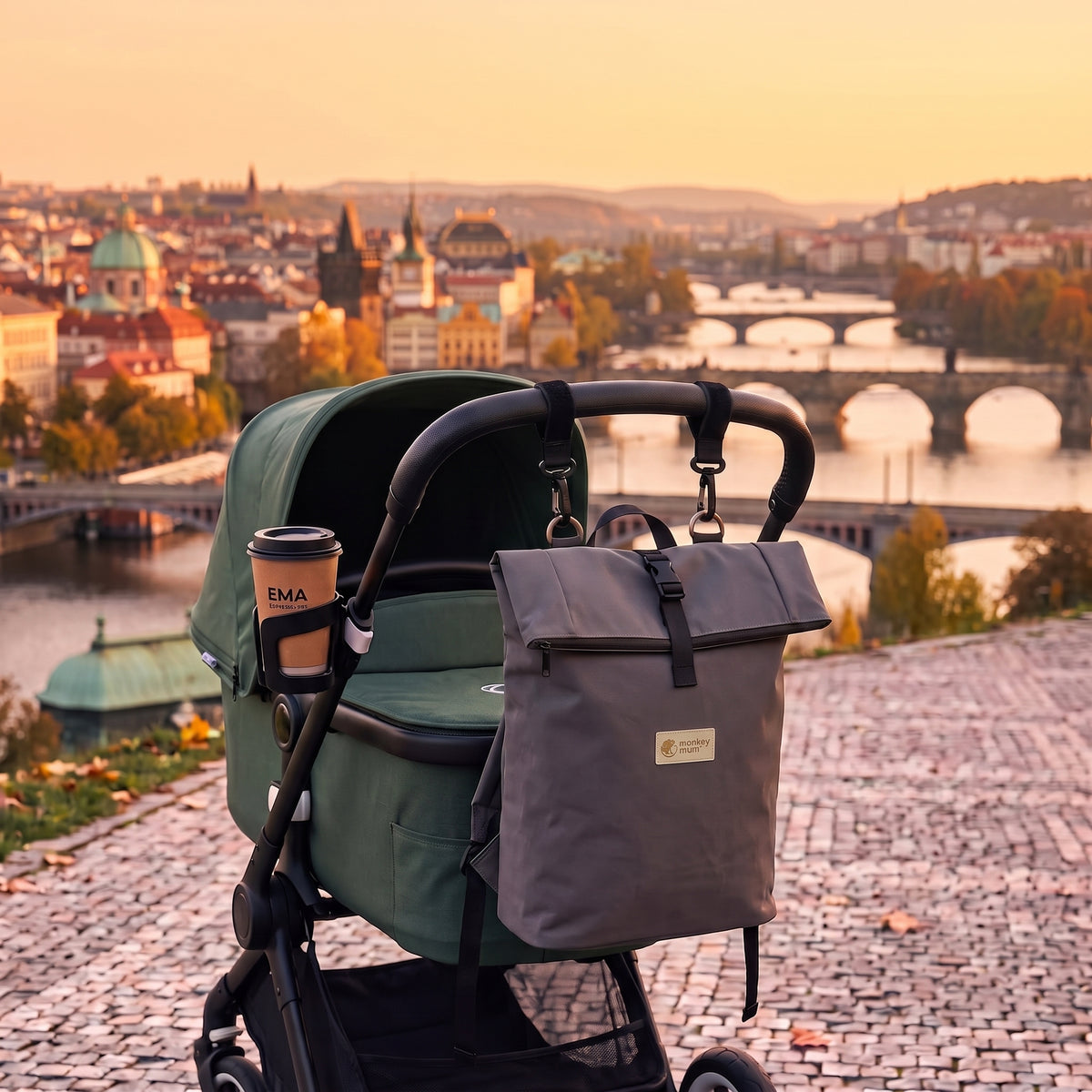 Monkey Mum® Mochila de softshell para carrito de bebé – Viaje misterioso