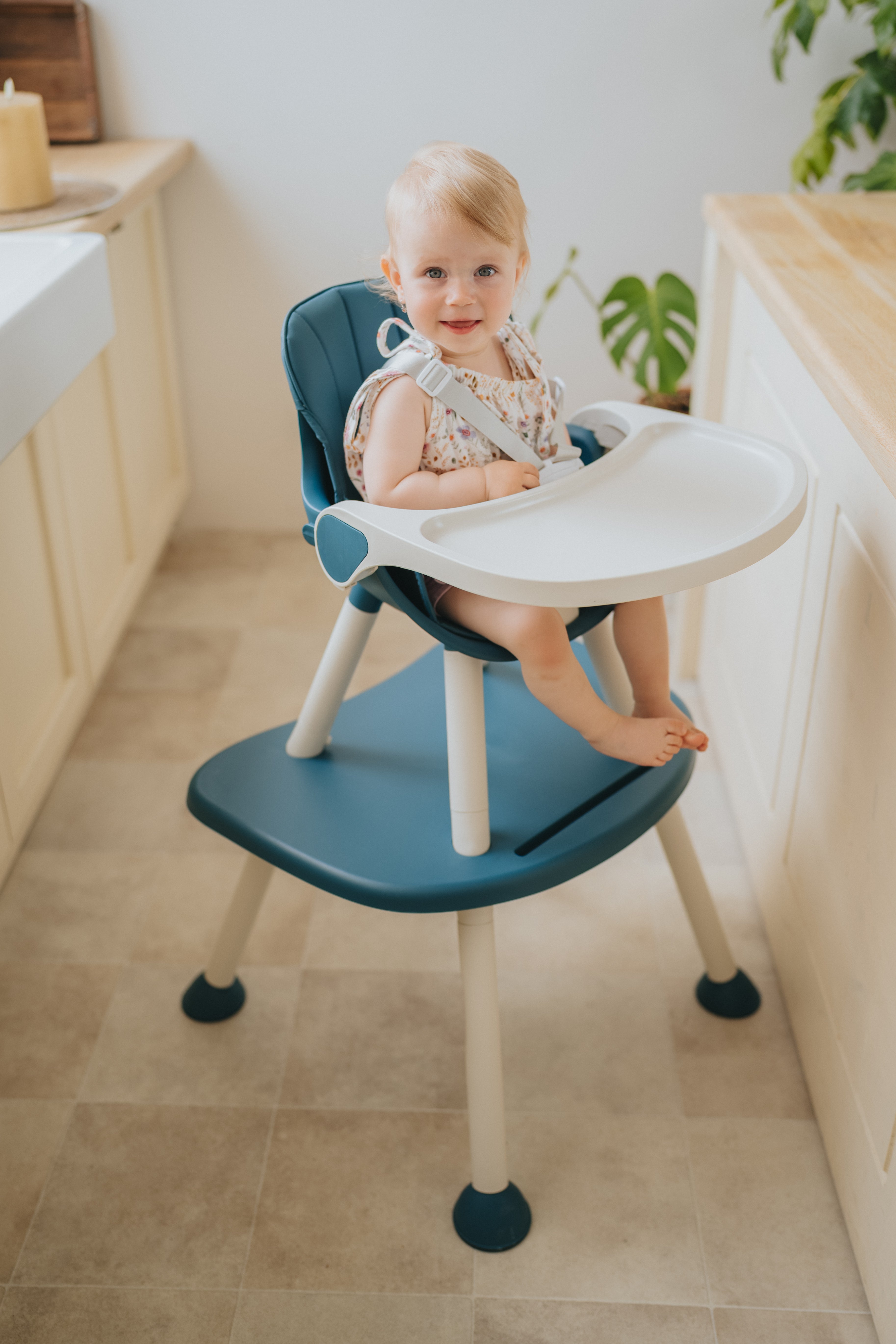 Trona infantil 2 en 1 Grow - Azul - abierta