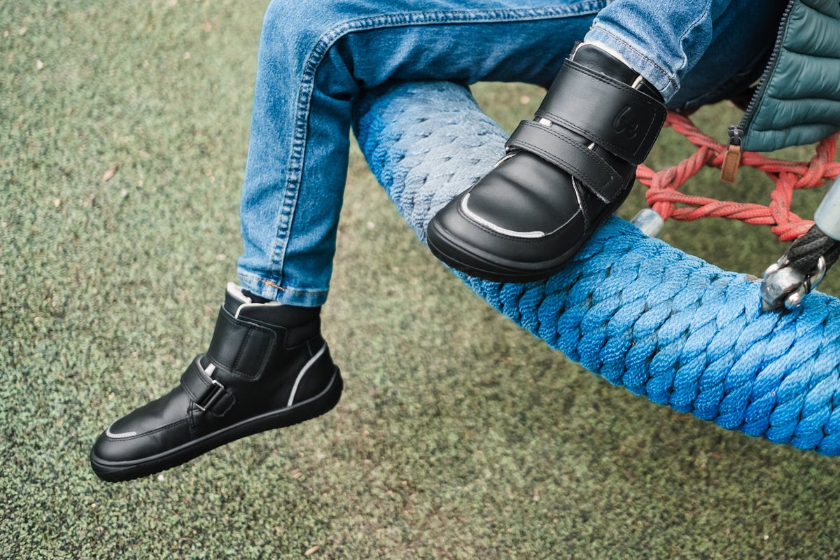 Be Lenka Barefoot Zapatos de invierno para niños Panda 2.0 - All Black