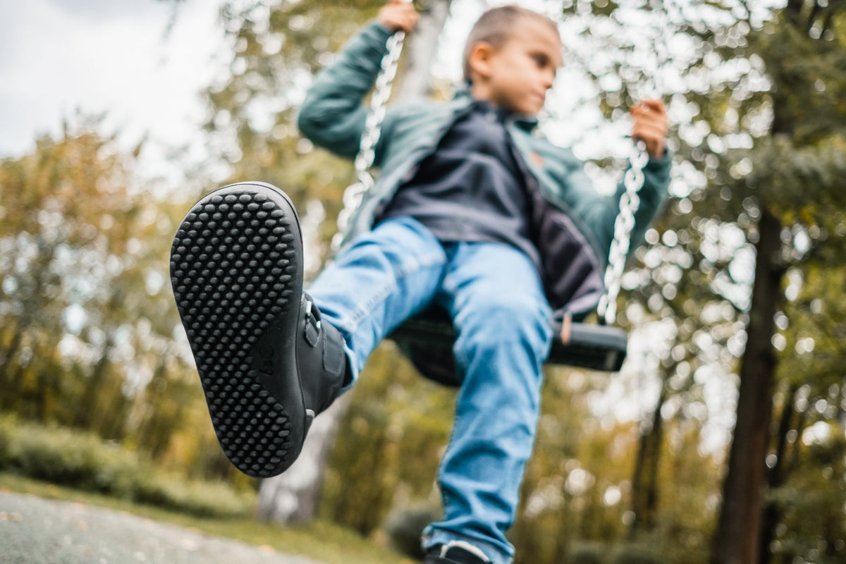 Be Lenka Barefoot Zapatos de invierno para niños Panda 2.0 - All Black