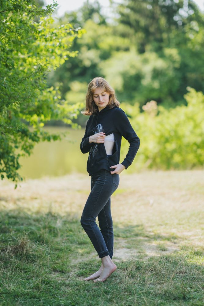 Sudadera de lactancia Monkey Mum® negra - mamá cariñosa