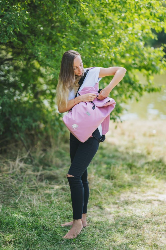 Monkey Mum® Mochila integrada de softshell para portabebés Carrie - Algodón de azúcar